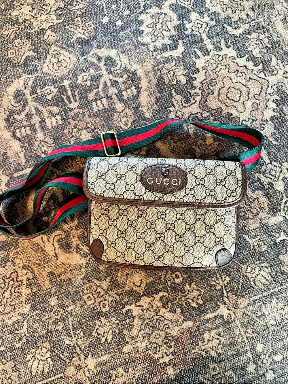 Gucci Tiger GG Belt Bag Beige/Ebony Crossbody Bag Brown & Green